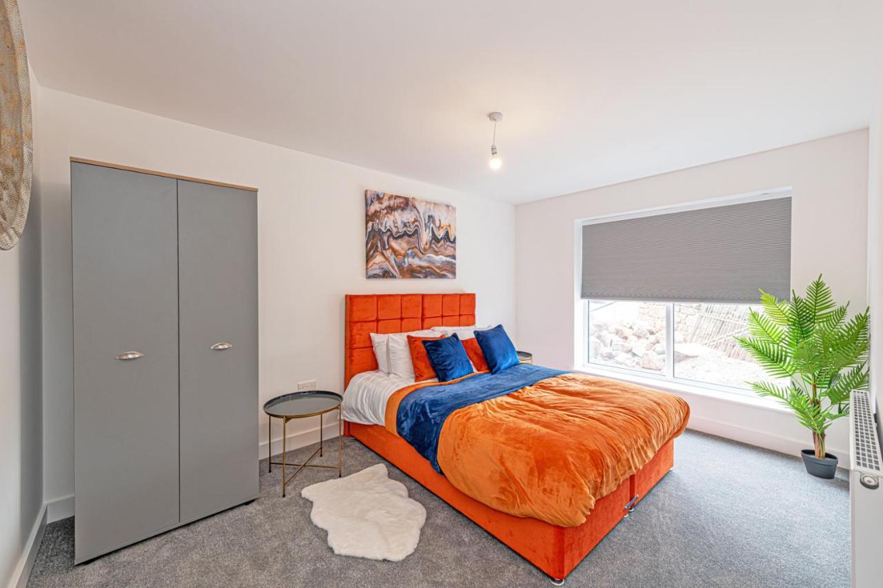 Gospel Heights Luxury Apartments With Parking Heswall Kültér fotó